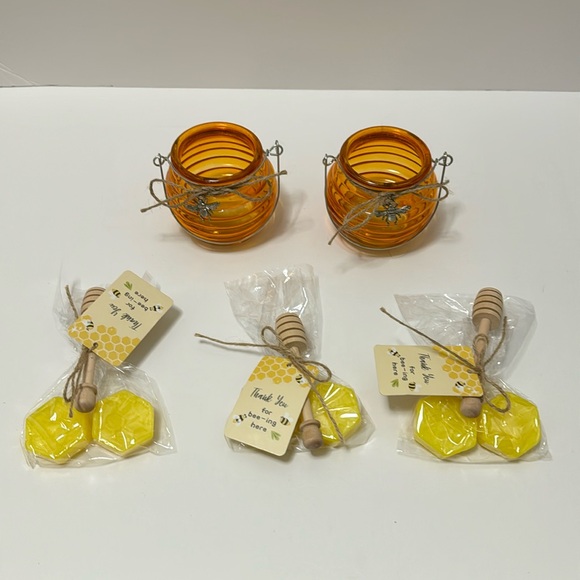 5 piece Thank you for Bee-in Here Party Favors Candly Holders and hand soaps New - Picture 1 of 12